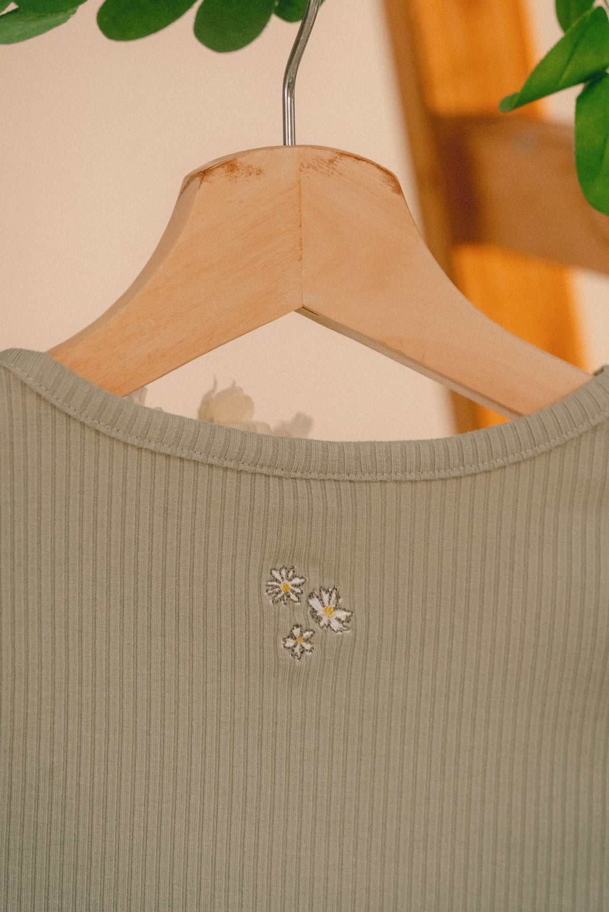 JNUN Ribbed Floral Lpgp Mini Tee