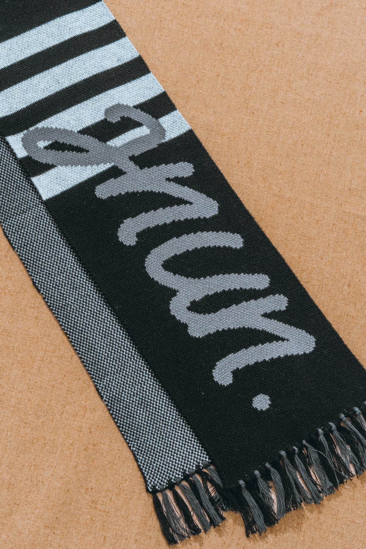 JNUN JACQUARD KNIT SCARF