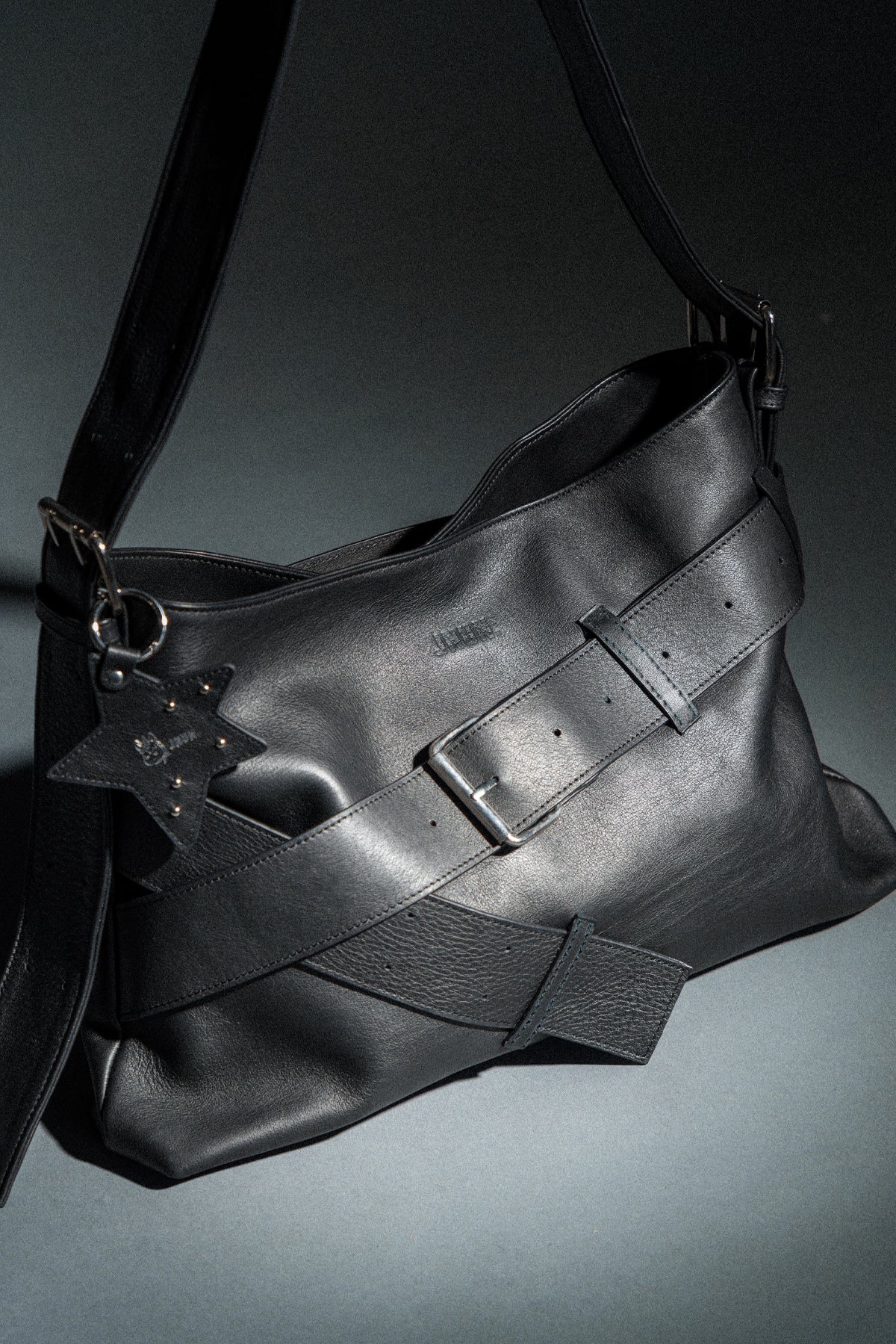 JNUN LEATHER SHOULDER BAG Limited Edition (Pre-Order)