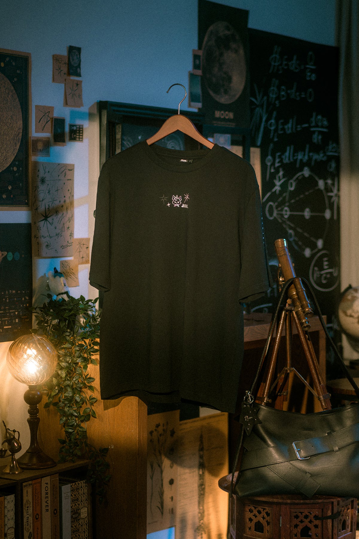 JNUN RELAXED FIT NUNU TEE (Pre-Order)