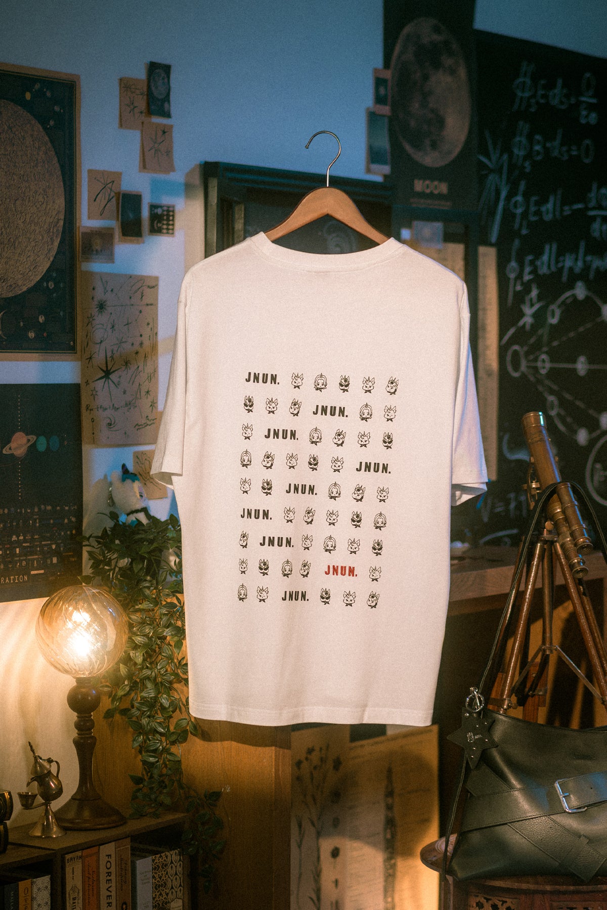 JNUN RELAXED FIT MEME TEE (Pre-Order)