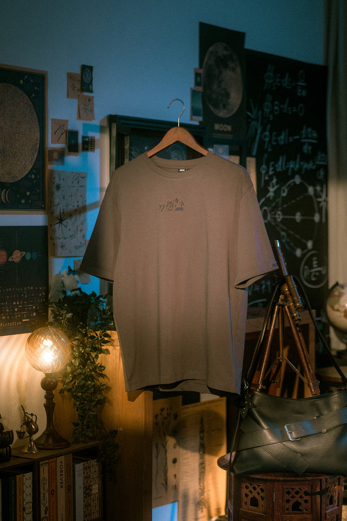 JNUN RELAXED FIT JUJU TEE (Pre-Order)