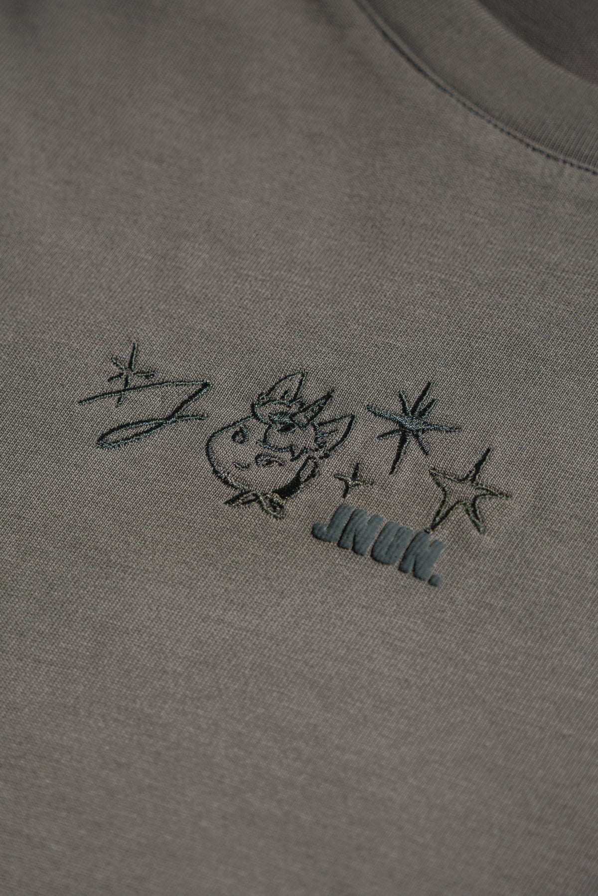 JNUN RELAXED FIT JUJU TEE (Pre-Order)