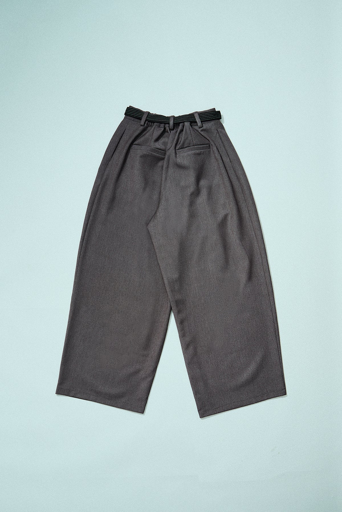 UNISON PLEATED TROUSERS