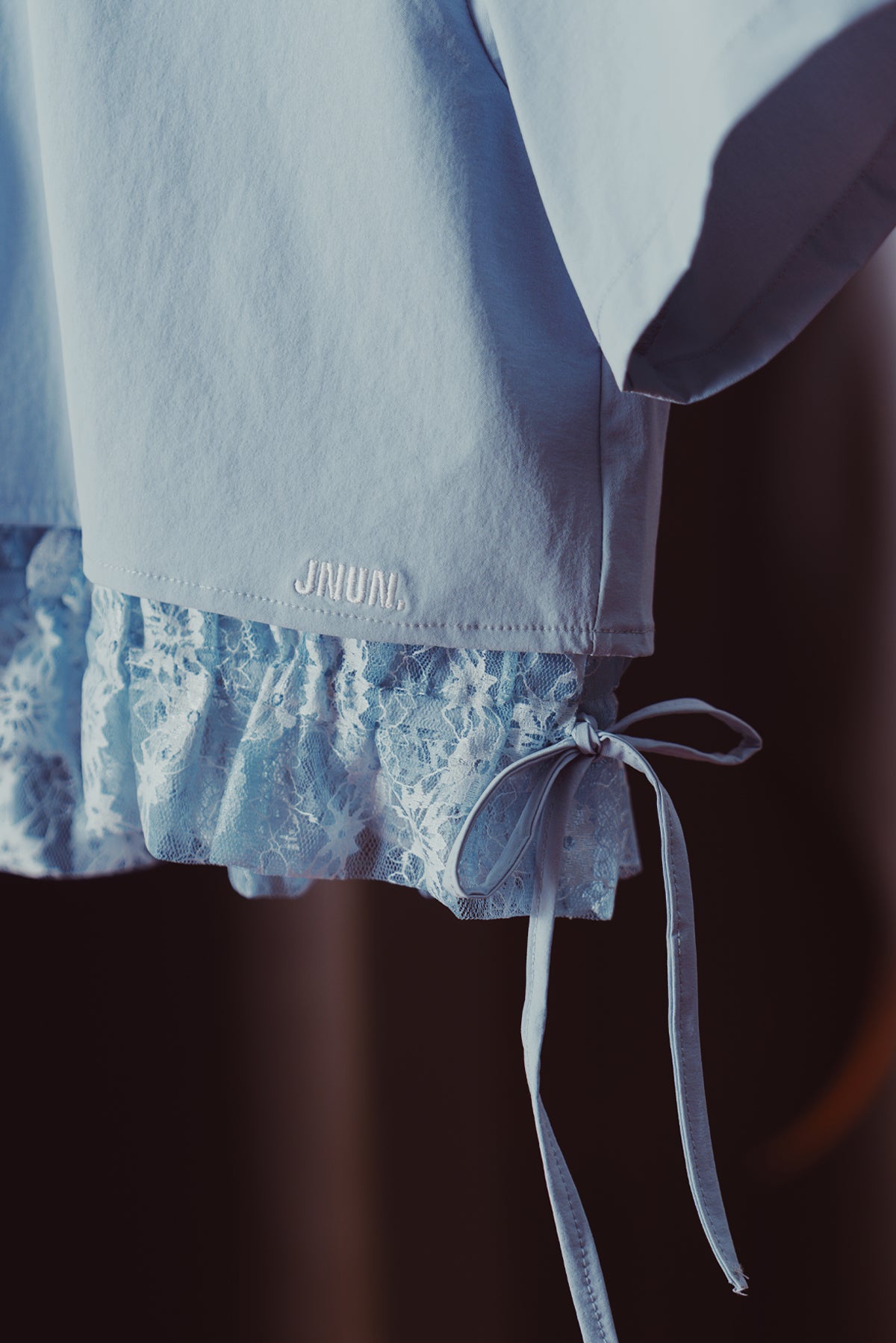 LACE LAYERED CROP SHIRT(Pre-order)
