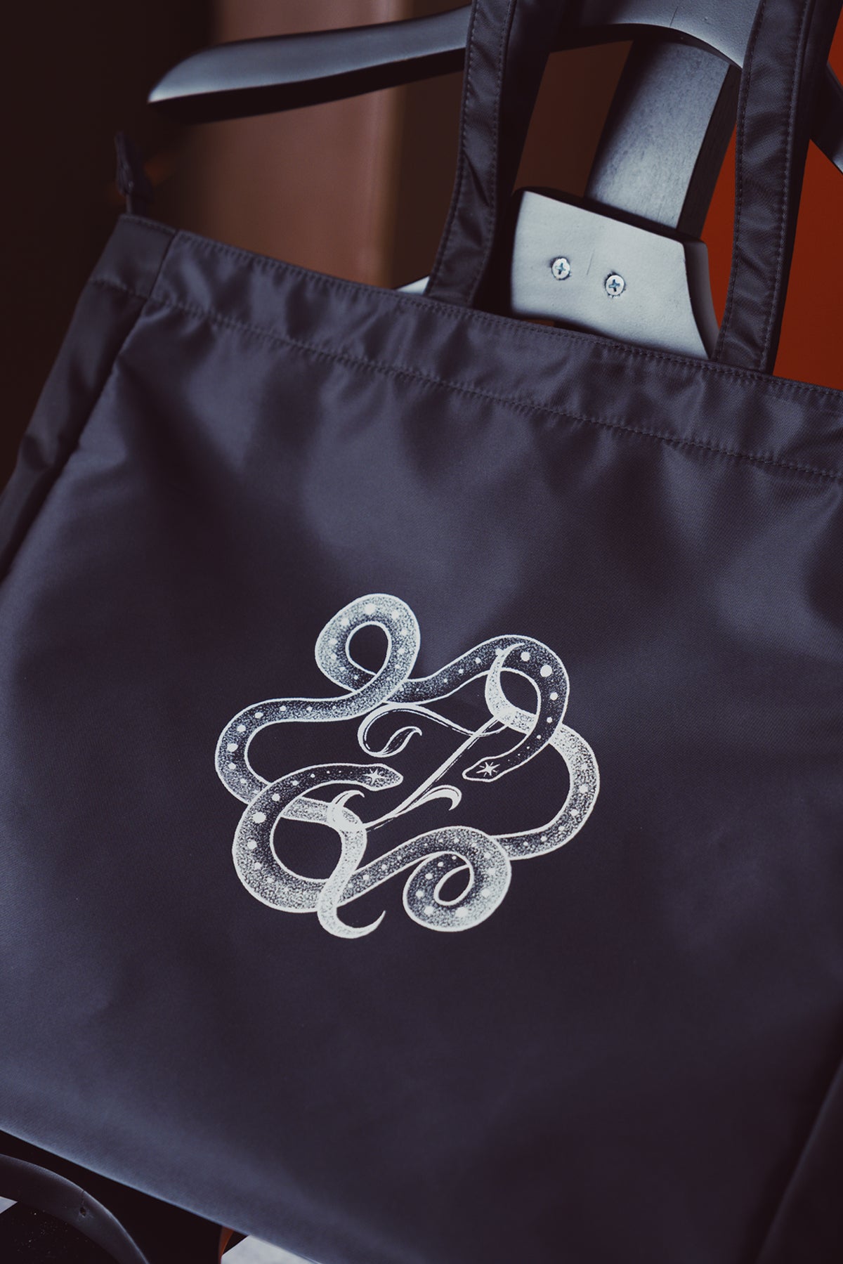 WATER-REPELLENT TOTE BAG(Pre-order)