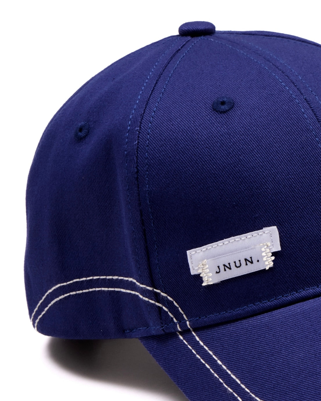 JNUN Contrast-Stitch Cap