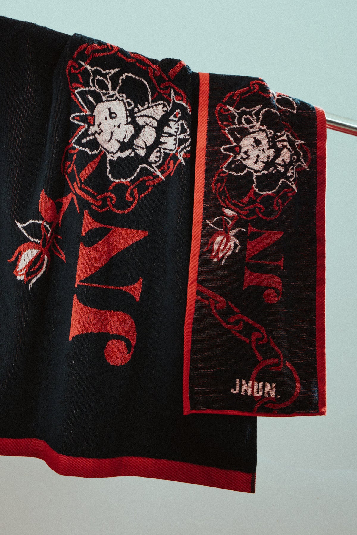 <Tied Thorns Nunu> BATH TOWEL (Pre-Order)