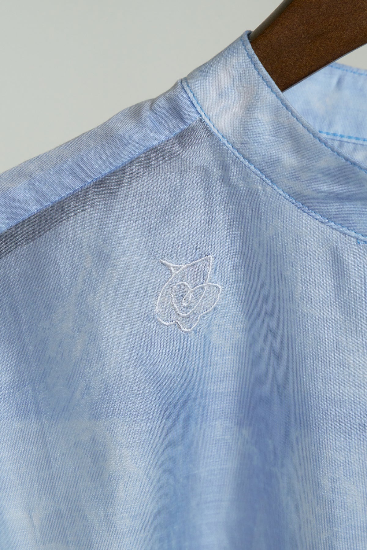 THE CLOUD CROPPED SHIRT(Pre-Order)