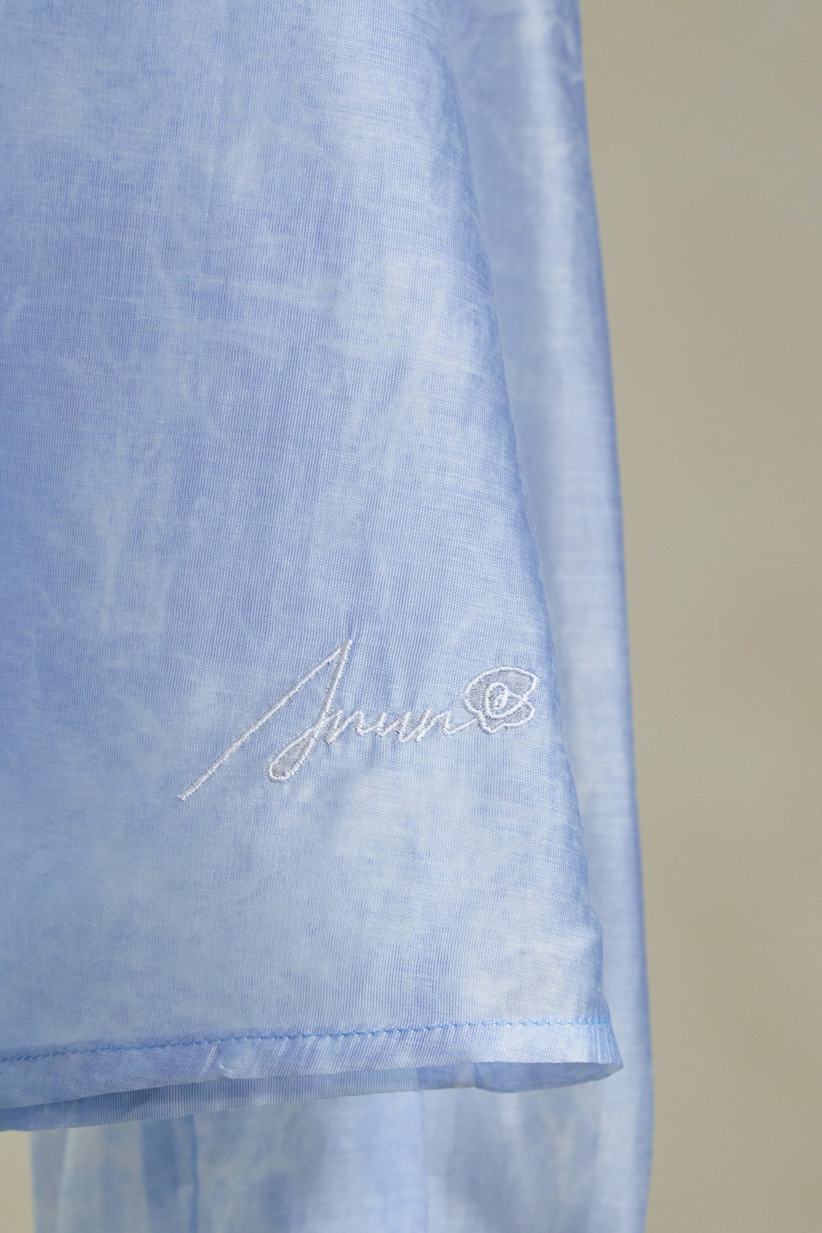 THE CLOUD CROPPED SHIRT(Pre-Order)