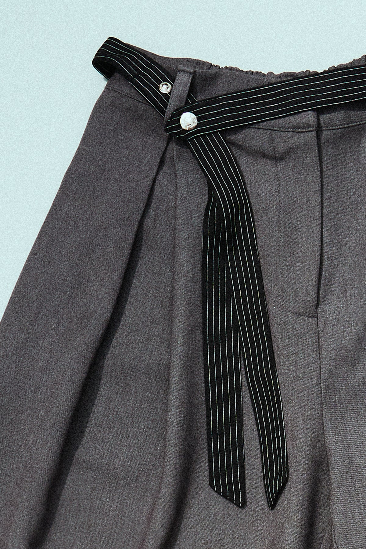 UNISON PLEATED TROUSERS