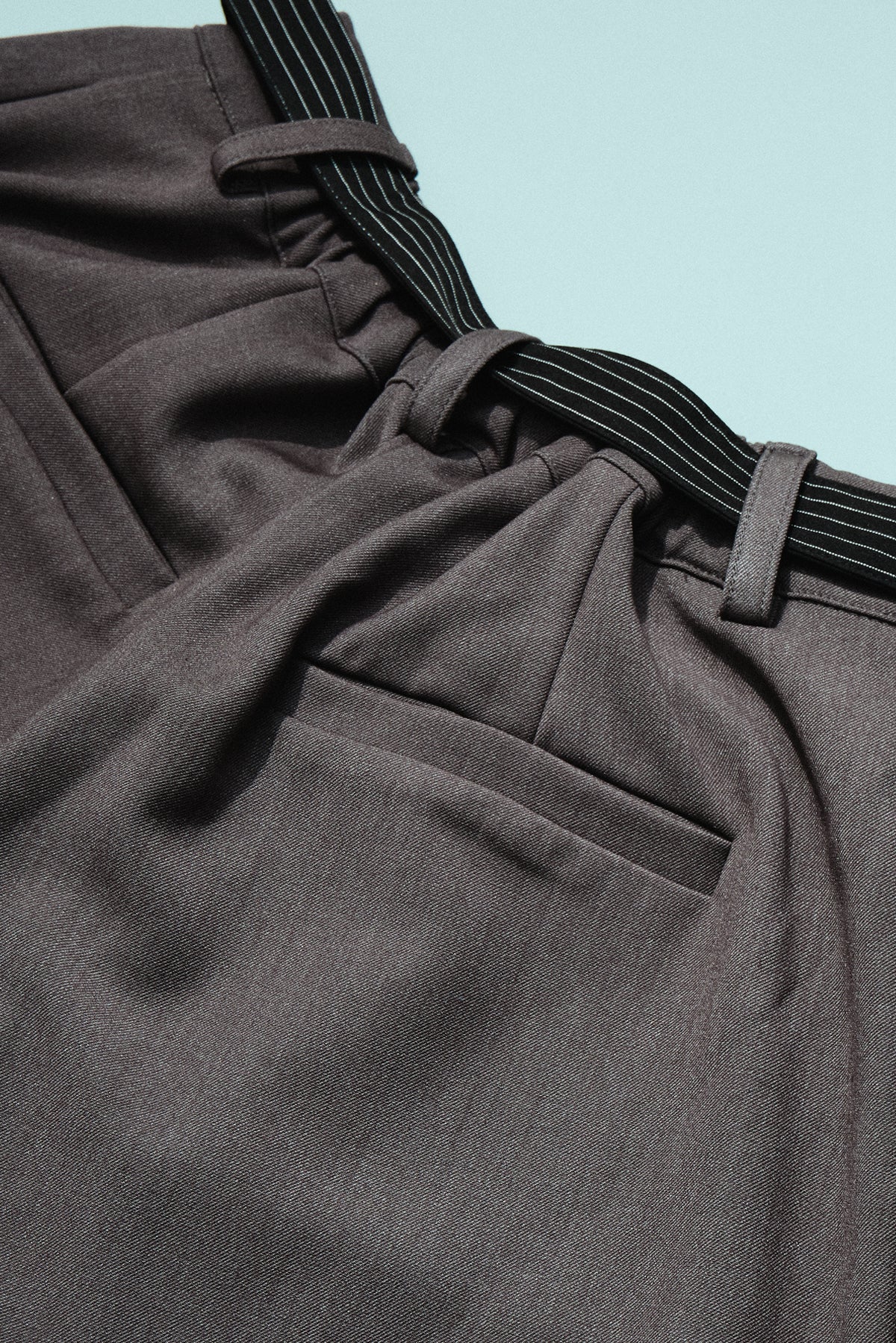 UNISON PLEATED TROUSERS