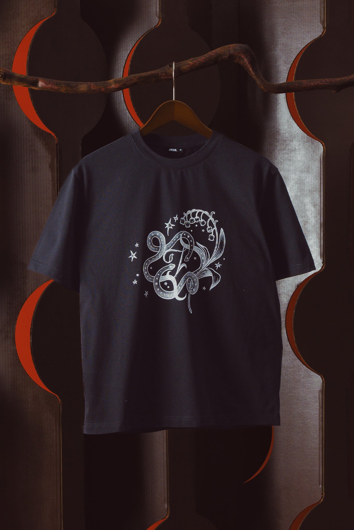 SERPENT LACE SCARF TEE （Pre-order）