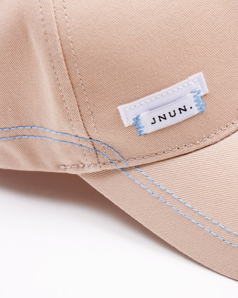 JNUN Contrast-Stitch Cap