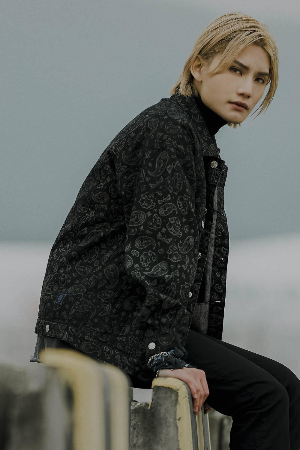 JNUN Black Printed Denim Jacket