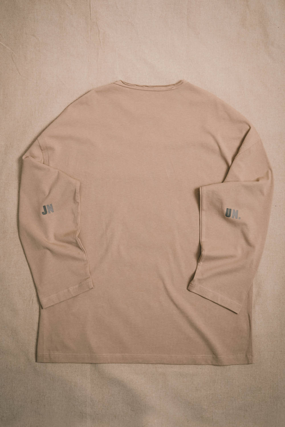 JNUN Long-Sleeve Raw Edges Tee